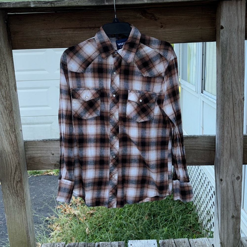 Men’s Medium Buttondown